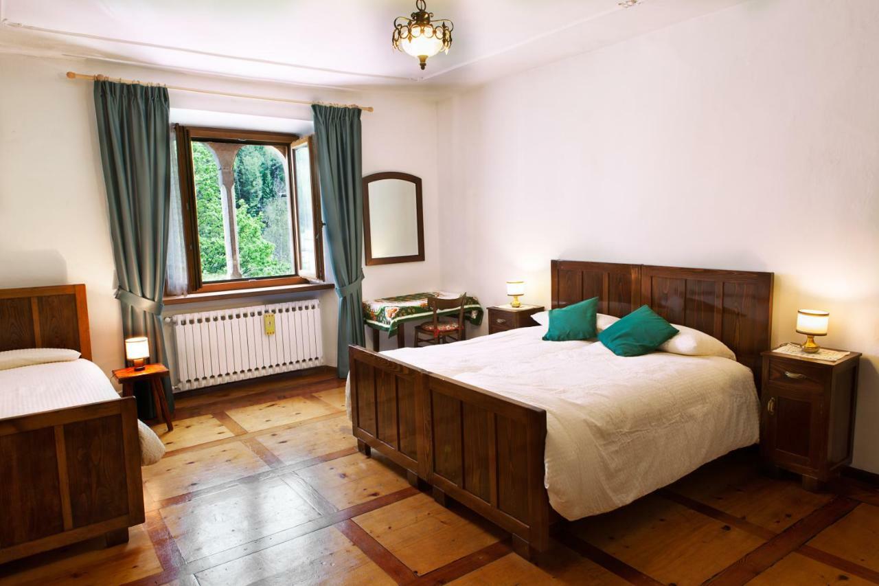 B&B Ca Dei Baroni Pellizzano Bagian luar foto