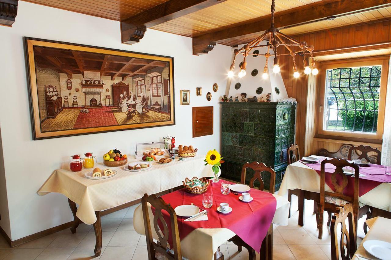 B&B Ca Dei Baroni Pellizzano Bagian luar foto
