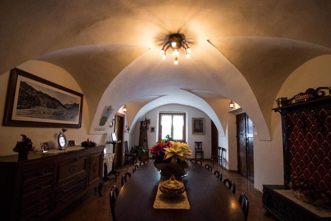 B&B Ca Dei Baroni Pellizzano Bagian luar foto
